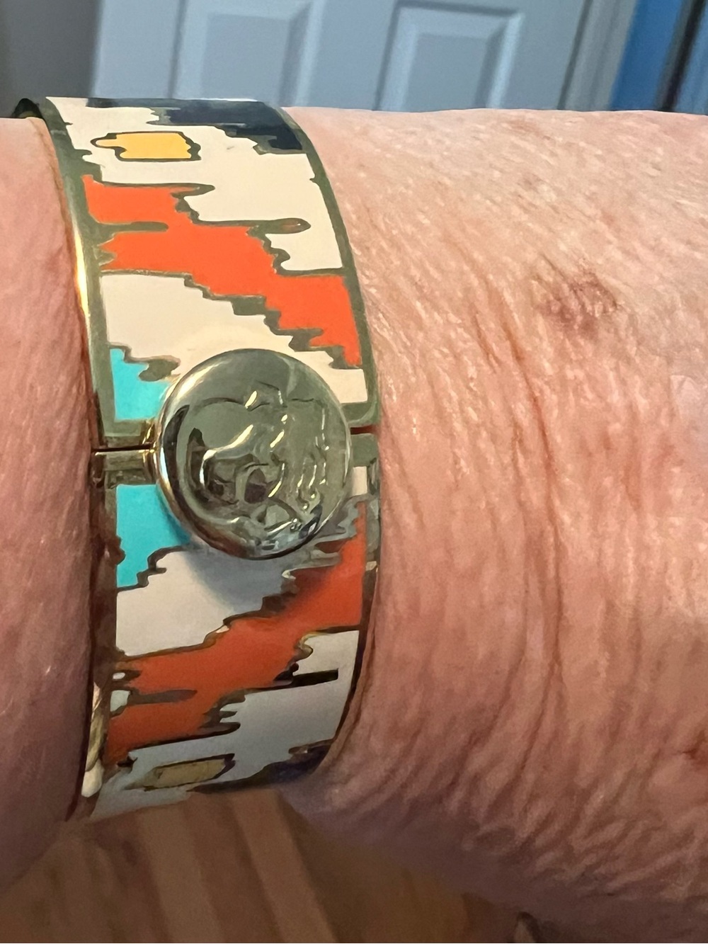 Gold-Tone Enamel Bracelet with Orange, Turquoise & Cream Accent
Spartina